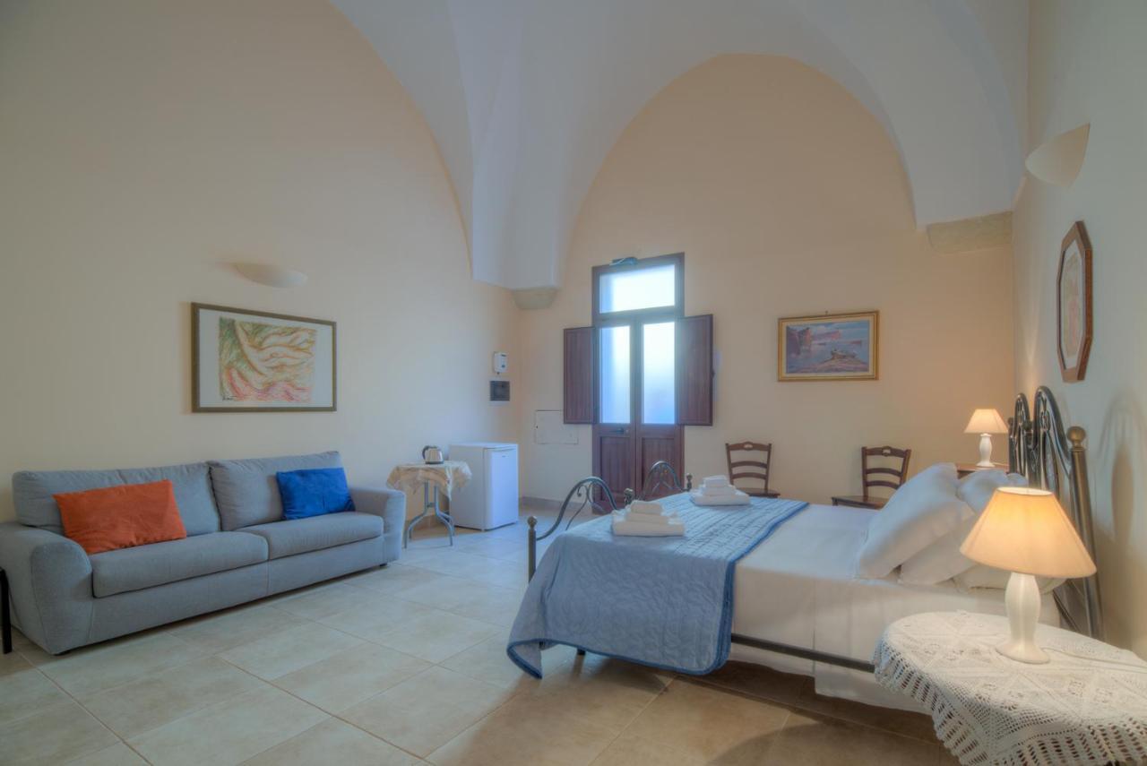 Bed and Breakfast Lu Caffa By Typney Vernole Esterno foto