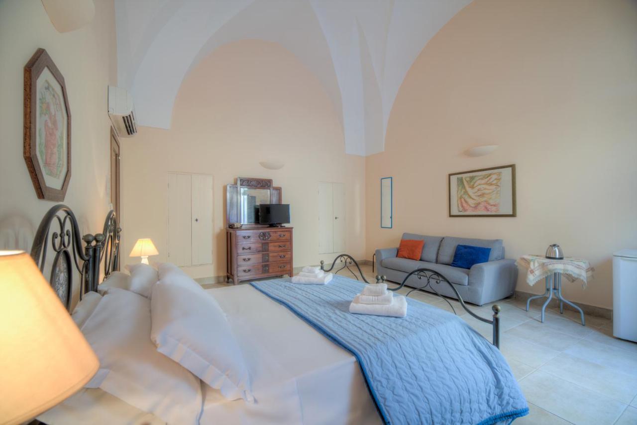 Bed and Breakfast Lu Caffa By Typney Vernole Esterno foto