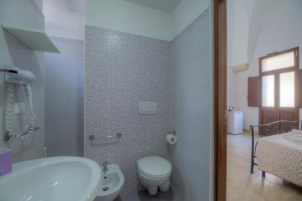 Bed and Breakfast Lu Caffa By Typney Vernole Esterno foto