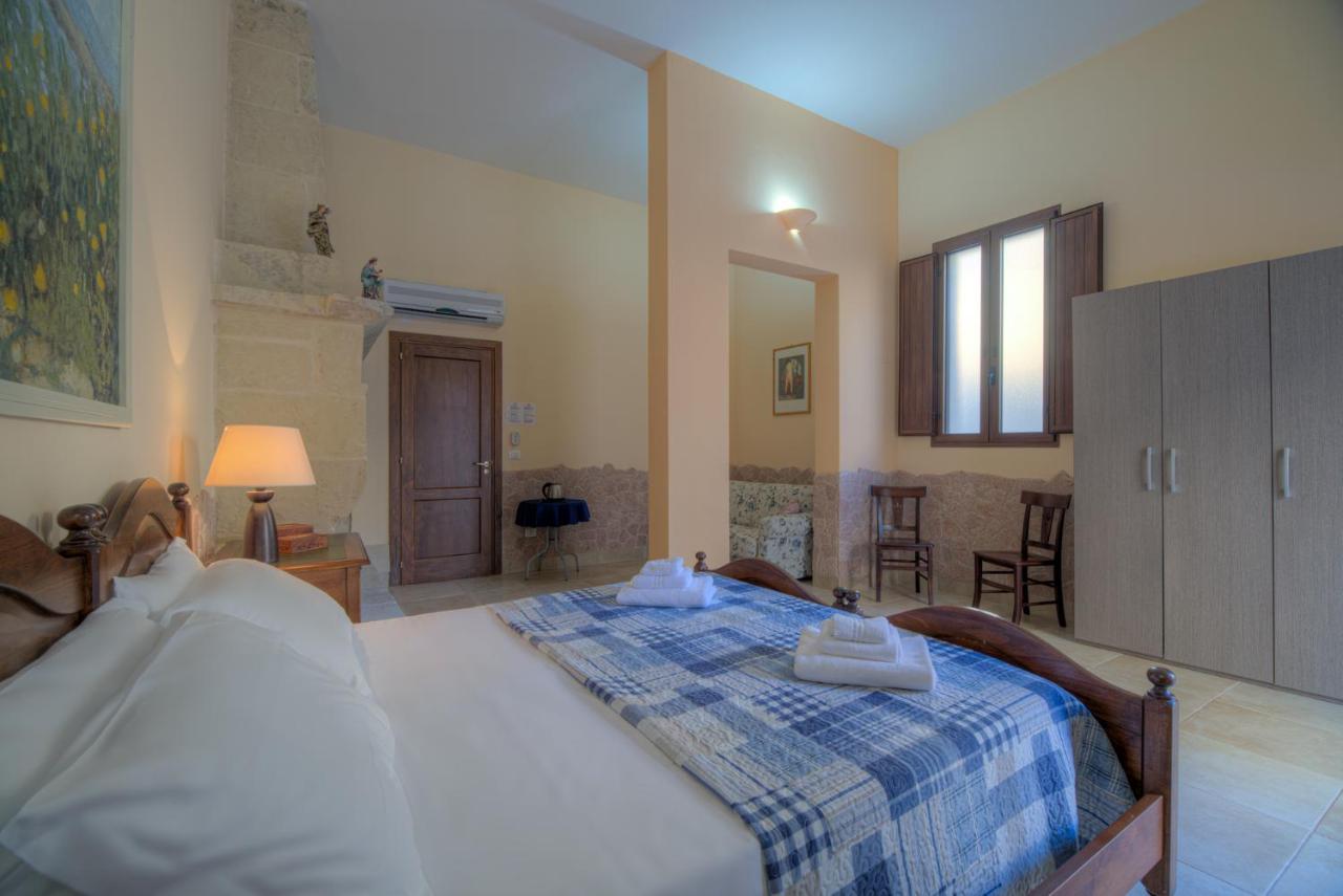 Bed and Breakfast Lu Caffa By Typney Vernole Esterno foto